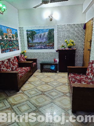 USED FLAT FOR  URGENTLY SELL